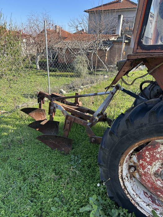 Трактор Владимировец