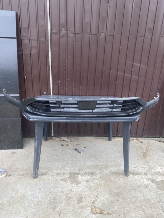 Spoiler bara fata ford courier 2