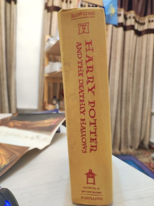 Harry Potter and the deathly hallows