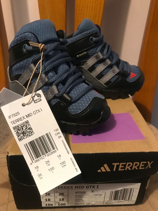 бебешки ботушки премиум - Adidas Gore tex