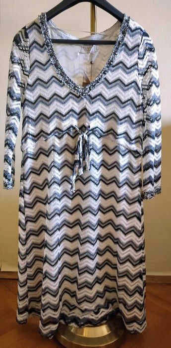 Нови, красиви маркови рокли на добри цени