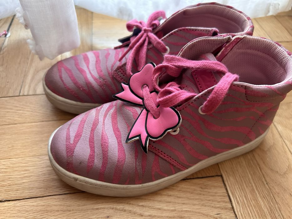 Боти за момиче размер 32 Clarks