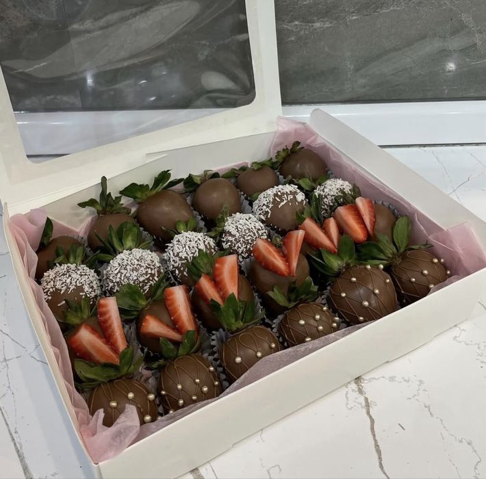 Клубника в шоколаде в АЛМАТЫ