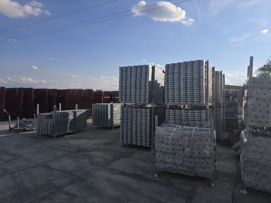 Фасадно скеле -18 € м2 ново поцинковано