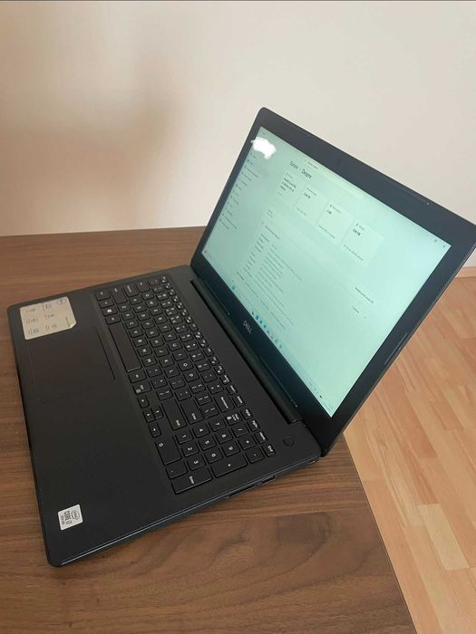 Laptop Dell Vostro 3590 15.6" Full HD | i7-10510U | 8GB RAM | SSD 256GB