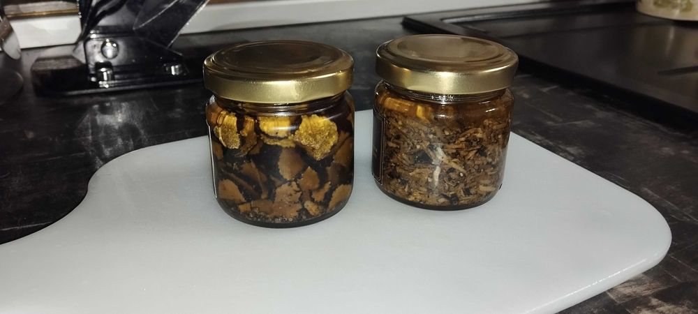 Черен Трюфел в зехтин