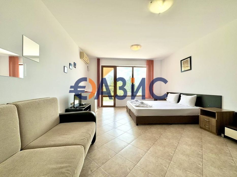 Студио без кухня в комплекс Арките, 44.34 кв.м., Кошарица, България,