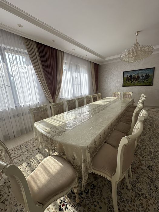 Продам стол со стульями