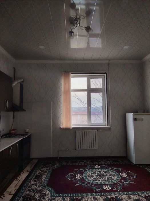 Tosh.vlo.Boʻstinliq Qoʻshqoʻrgʻon uy sotladi idiyal 6 sotik 4xonali uy