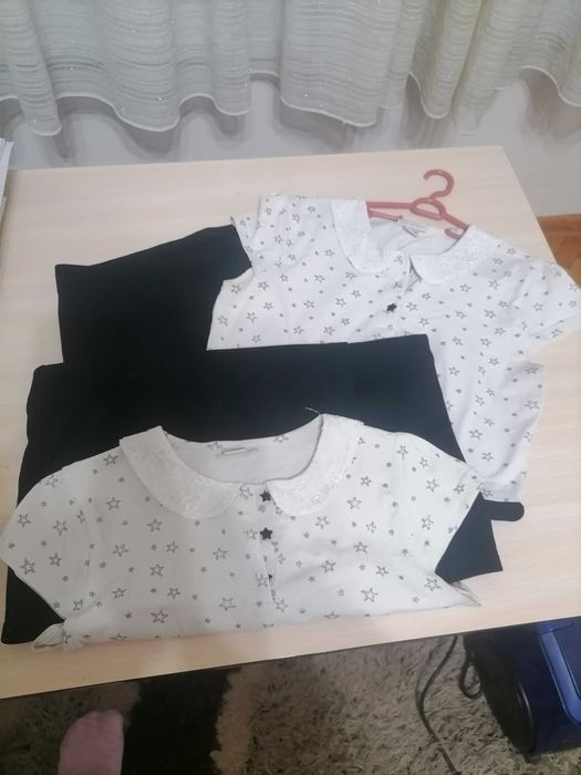 Дрехи за близначки