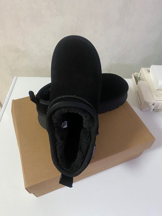 Угги женские черные