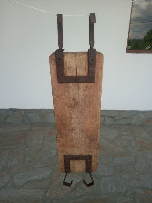 Бъклица.Пейка от каруца .Емайлирани табели.