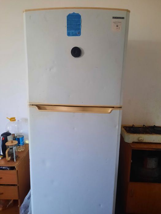 Холодильник Самсунг 15000