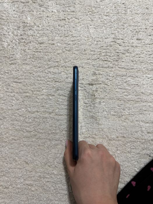 Телефон Huawei y5 2019