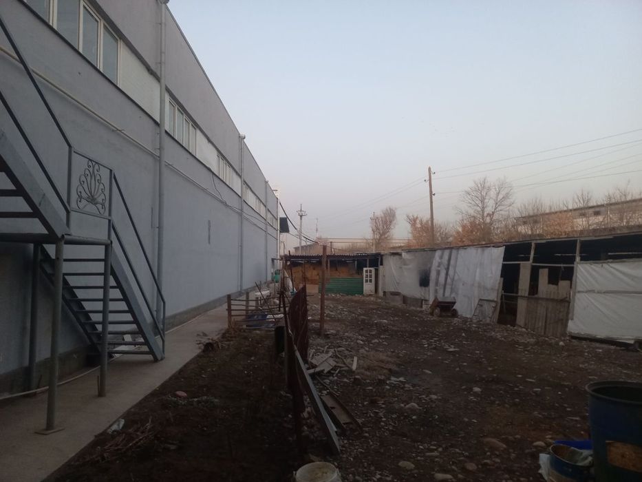 Продаётся 4 500 м² производственная база.