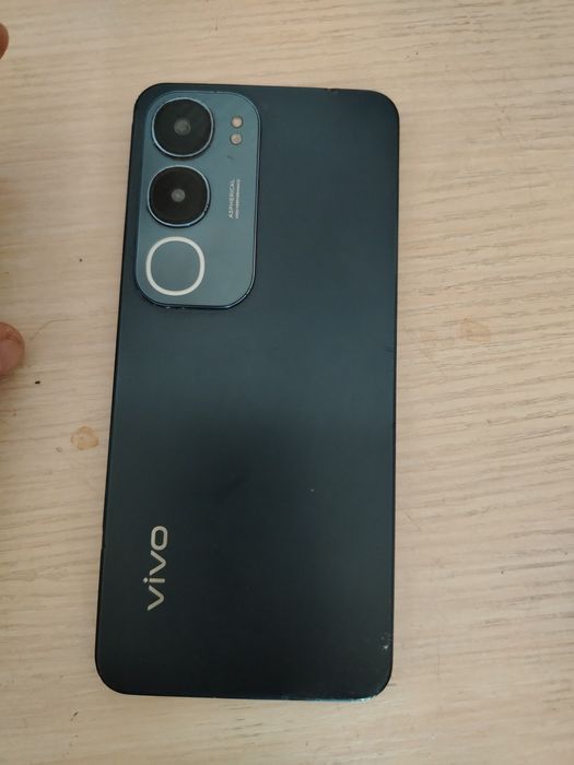 Продам 2 телефона