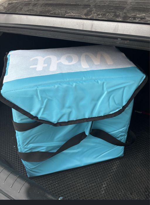 Wolt сумка продам срочно