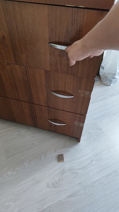 Прдом камод,  за 12000 тенге,  срочно