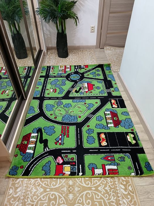 Продам ковры, 3 штуки