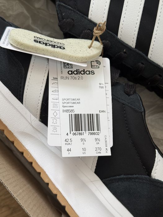 Adidas кроссовки (оригинал с Intertop)