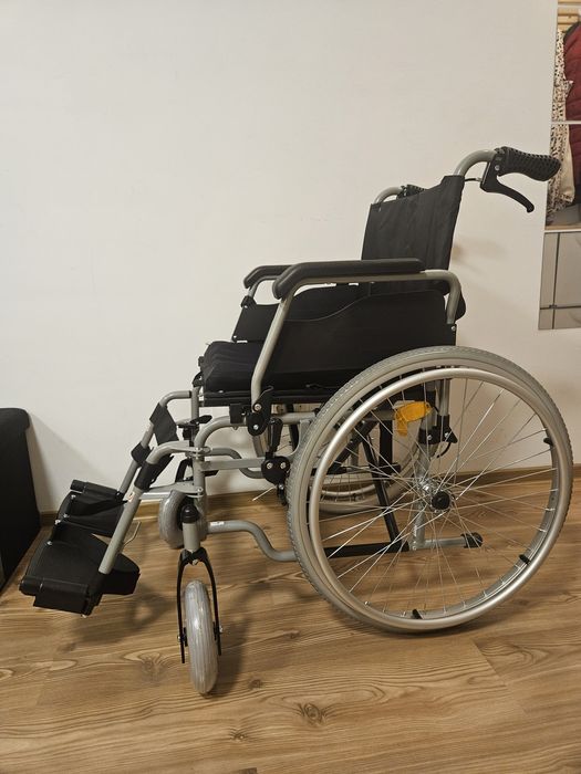 Scaun cu rotile Vita Care FORTE PLUS