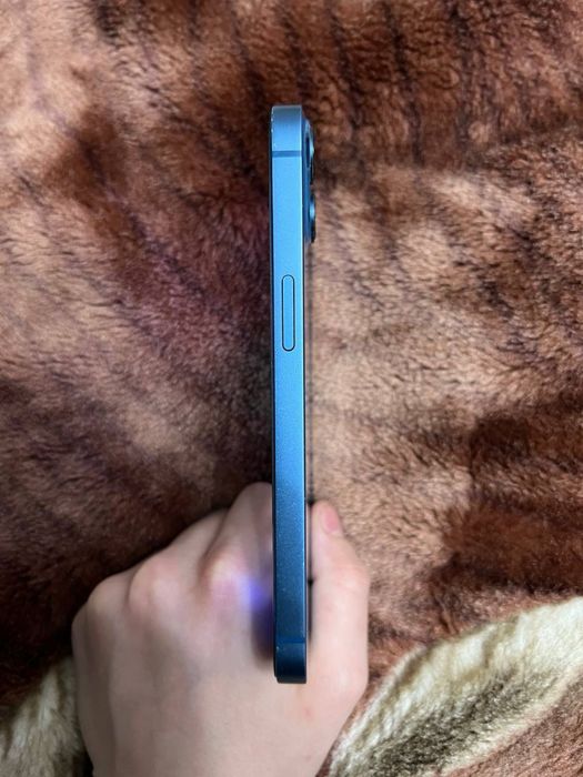 Айфон 13 81% акб