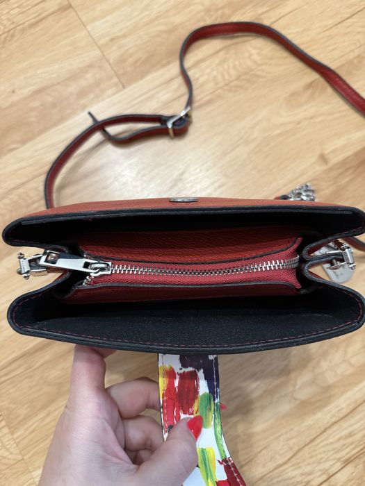 Оригинални маркови дамски чанти