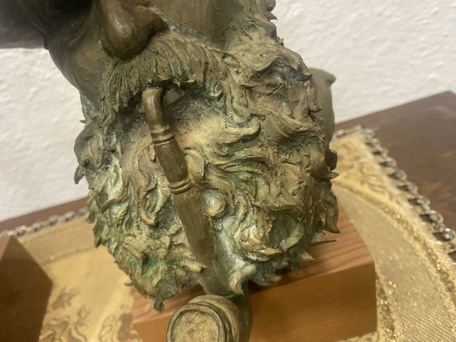 Порцеланови бюстове 1930 г с патина подпис A Moreau