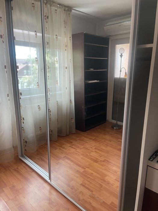 Apartament 2 camere decomandat et 2