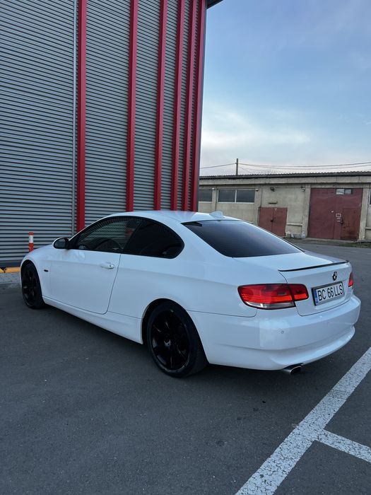 Bmw seria 3 coupe E92 Bacau • OLX.ro