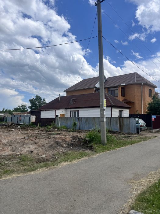 Продам участок в центре города 6.6 соток
