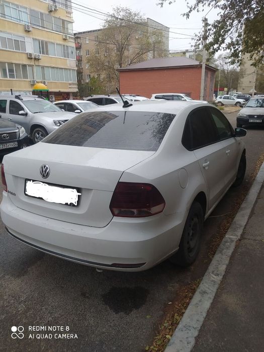 Продаю машину volkswagen polo