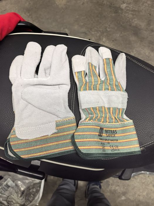 Работни ръкавици