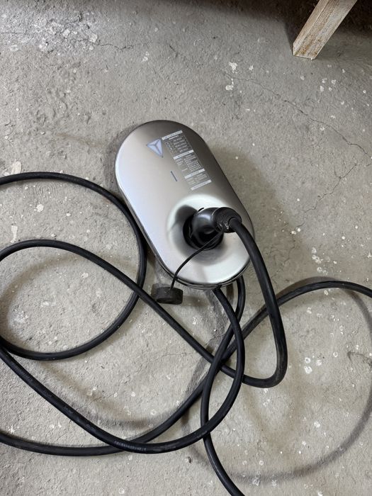 Зарядное устройство (оригинал) на DEEPAL S07