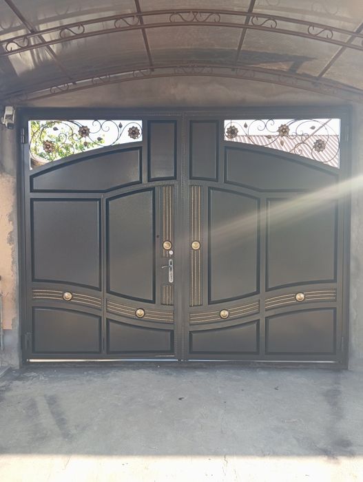 Ремонт ворот покраска