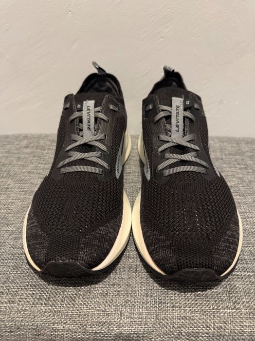 BROOKS Levitate 4.