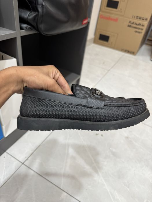 Eagle eyes sotiladi kiyilmagan razmer 39