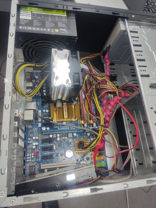 Продам некрокомп и старый ноутбук