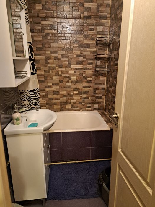 Inchiriez garsoniera pe bdul mihai viteazu