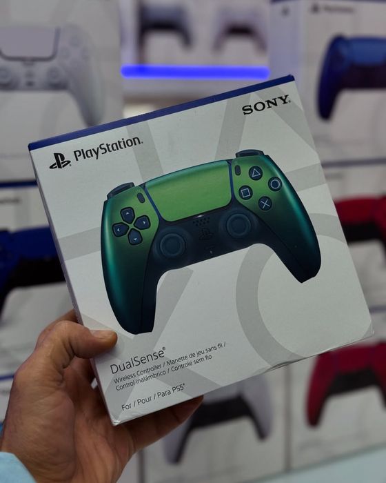 Dualsense new colors chroma blue, white, green Playstation 5