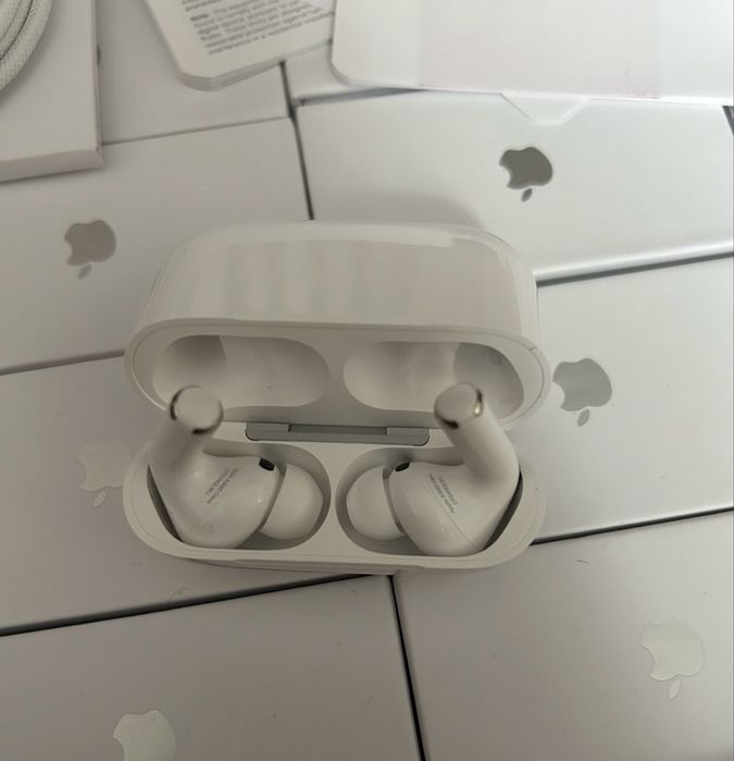Casti AirPods Pro 3