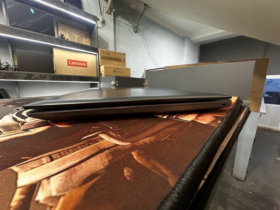 Офисный ноутбук Lenovo Ideapad 320 intel Core i3-6006U