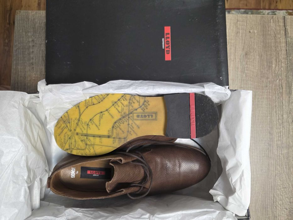 Ghete semiînălțate Lloyd