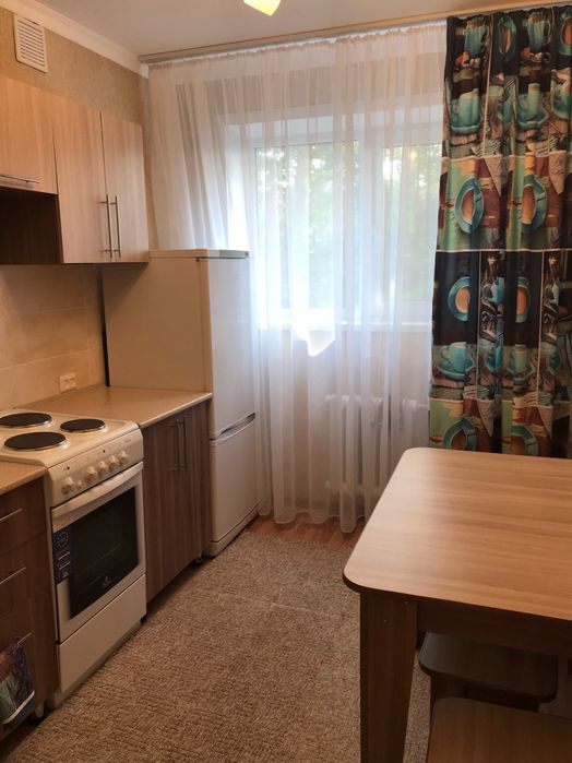 Сдам 2-ком квартиру, Назарбаева 24