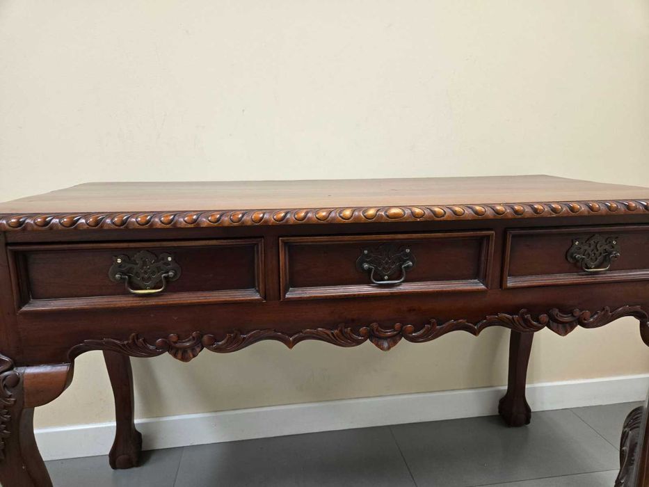 Комплект мебели естествени материали