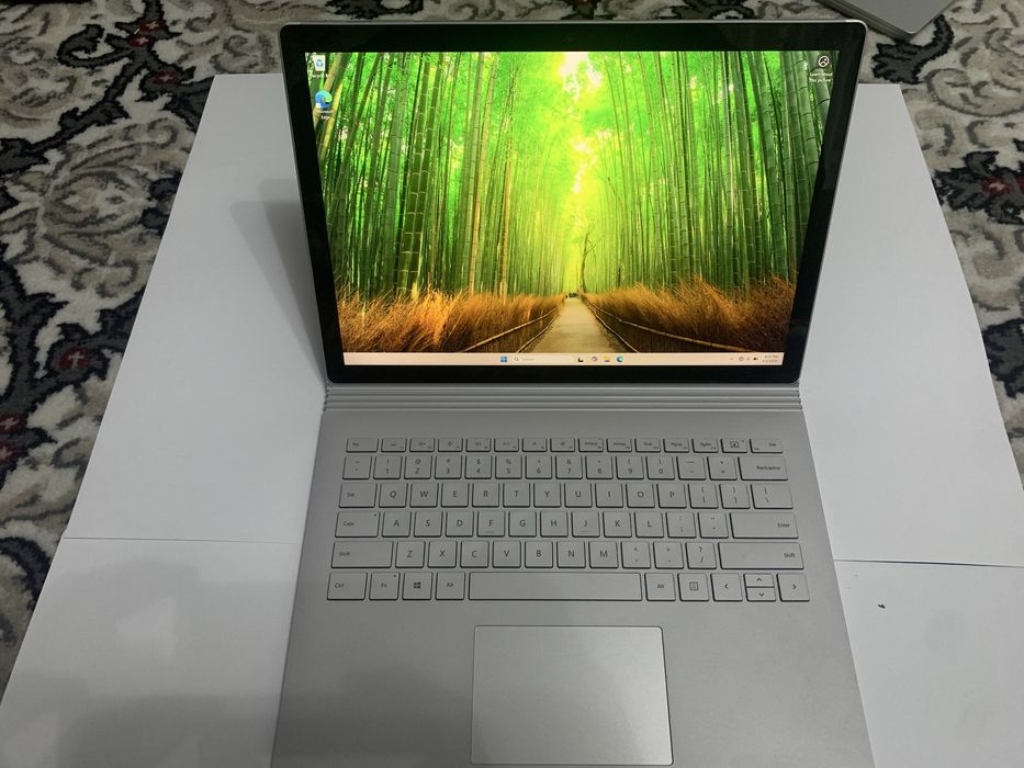 Microsoft Surface Laptop Book 3 8/256GB