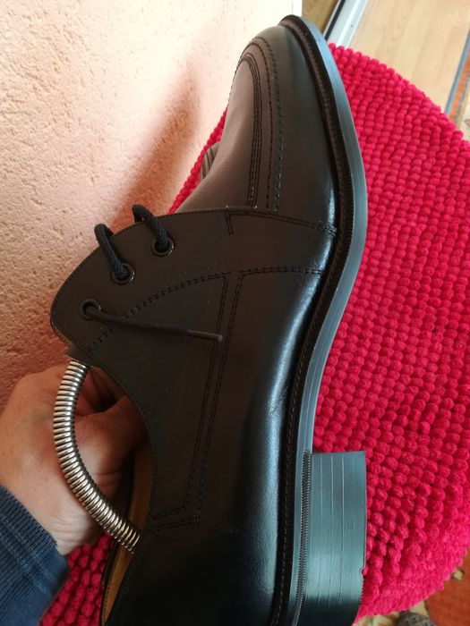 Pantofi noi Astoria piele nr 43