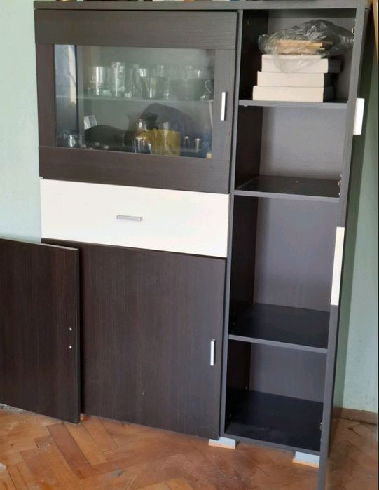 Холна секция кафяво и Бяло