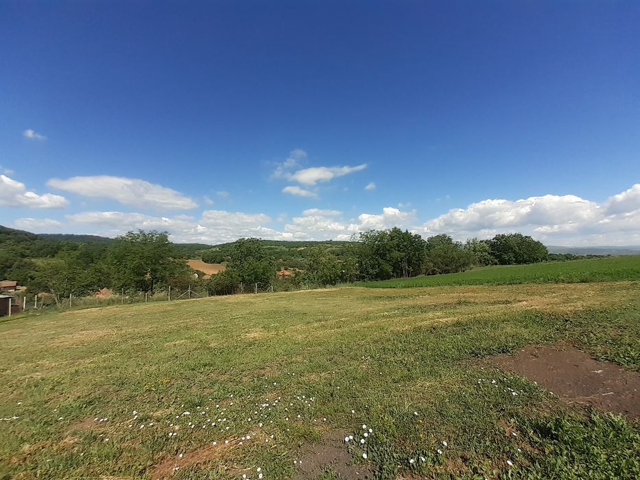 Vând teren intravilan - Bădeni, jud. Cluj