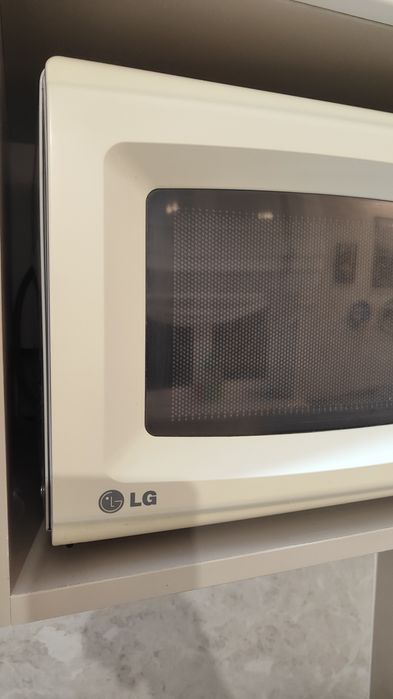 Микроволновая печь